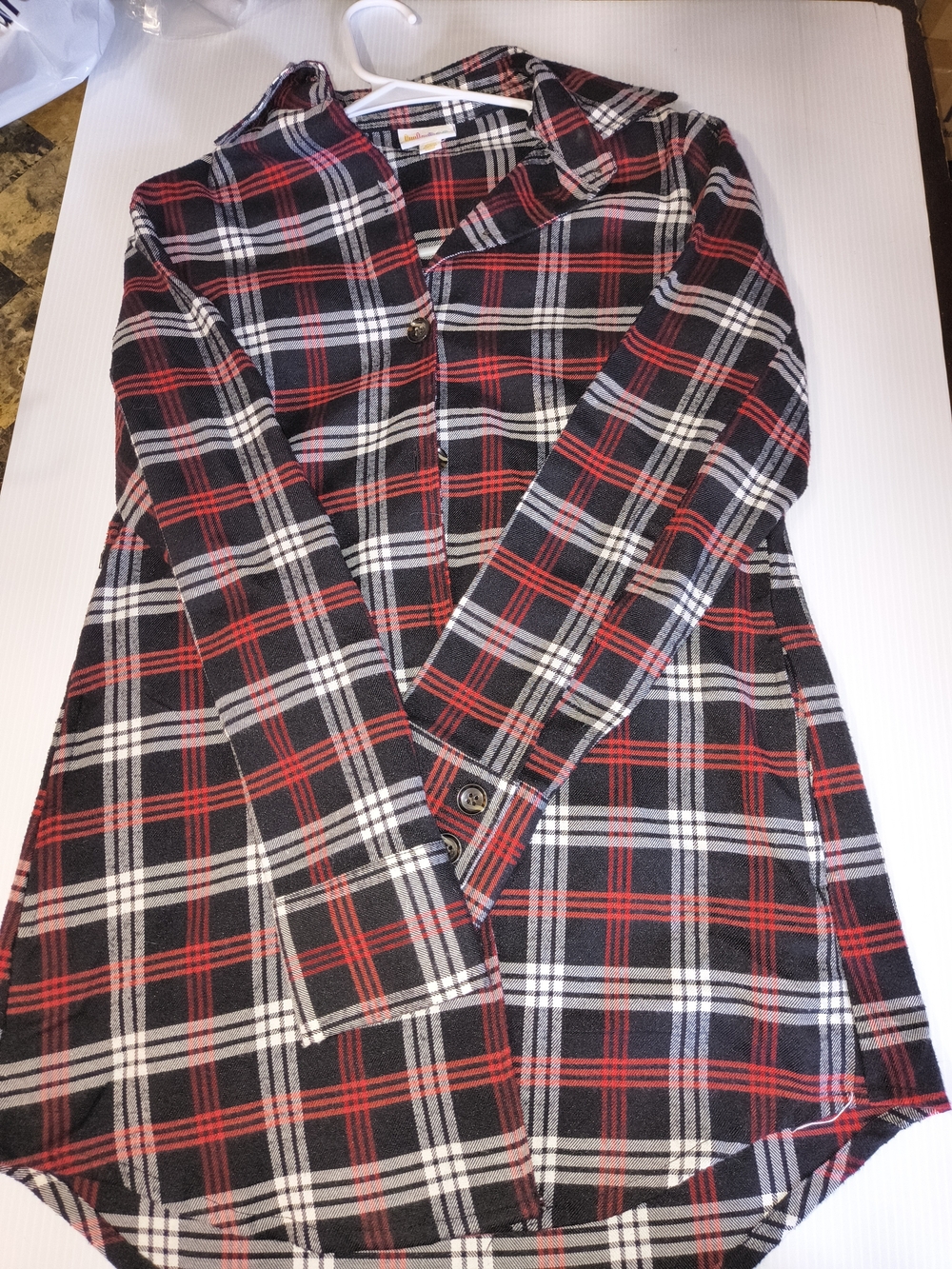 LuLaRoe "Abigail" Plaid Flannel Tunic Shacket with Pockets